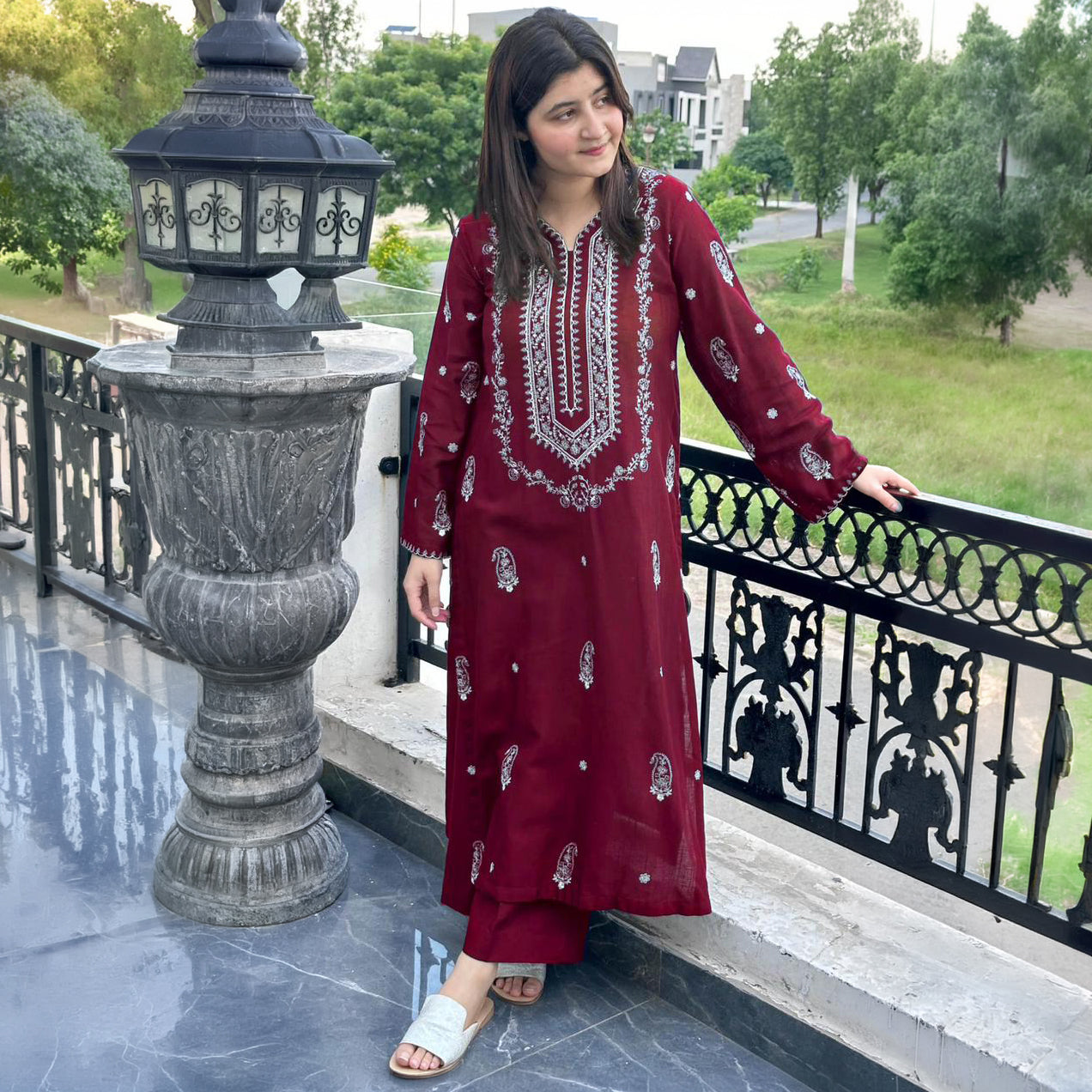 LM Lawn Embroidered 2Pc D-5807