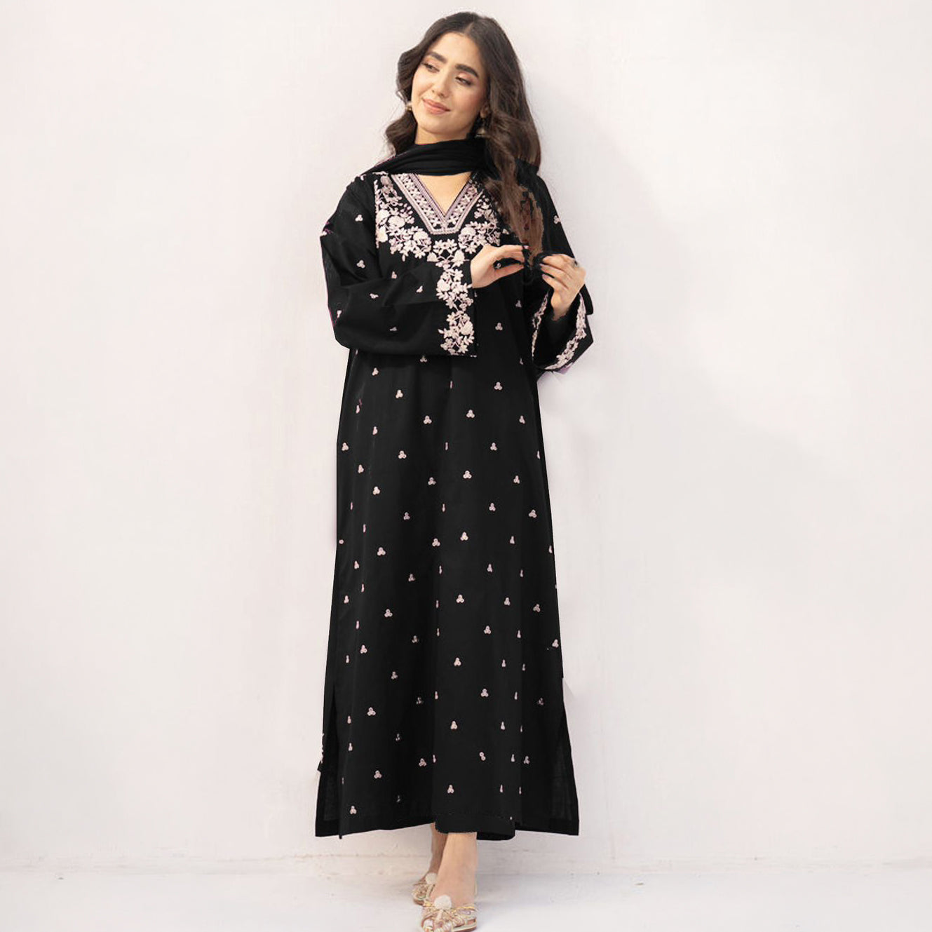 PZ Lawn Embroidered 2Pc D-5806